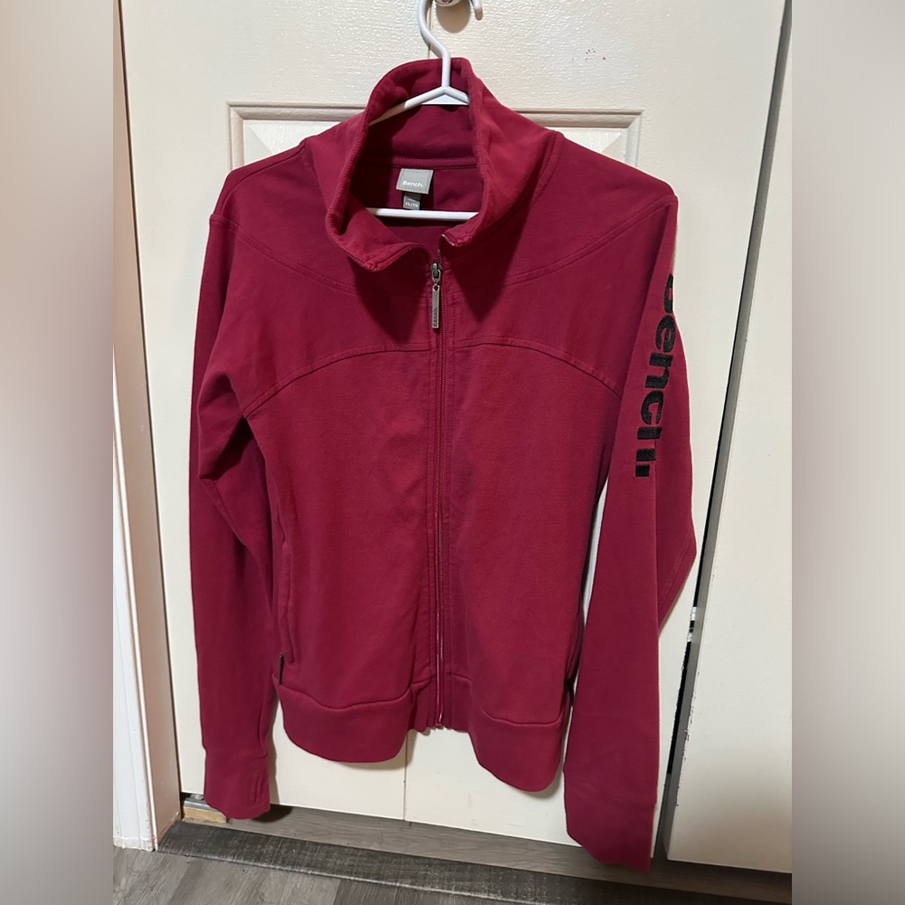 3 for &5 Bench zip-up hoodie Size XL